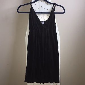 Black V neck sun dress with roped straps.